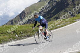 Foto #3345995 | 04-07-2023 10:21 | Passo Dello Stelvio - die Spitze BICYCLES
