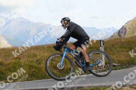 Photo #4135649 | 03-09-2023 10:19 | Passo Dello Stelvio - Peak BICYCLES