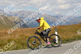 Photo #2671746 | 16-08-2022 13:42 | Passo Dello Stelvio - Peak BICYCLES