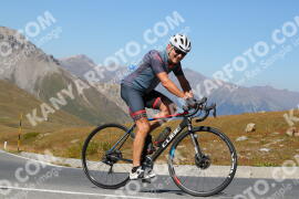 Foto #4199233 | 08-09-2023 14:03 | Passo Dello Stelvio - die Spitze BICYCLES