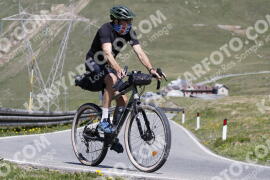 Photo #3237883 | 26-06-2023 11:19 | Passo Dello Stelvio - Peak BICYCLES