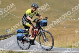 Photo #2754057 | 26-08-2022 12:43 | Passo Dello Stelvio - Peak BICYCLES