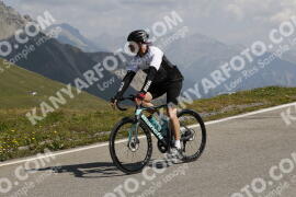Foto #3421586 | 11-07-2023 10:41 | Passo Dello Stelvio - die Spitze BICYCLES