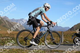 Foto #4154278 | 04-09-2023 10:35 | Passo Dello Stelvio - die Spitze BICYCLES