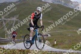 Photo #3693968 | 02-08-2023 10:55 | Passo Dello Stelvio - Peak BICYCLES