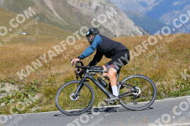 Photo #2736990 | 25-08-2022 12:32 | Passo Dello Stelvio - Peak BICYCLES