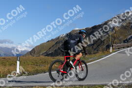 Photo #4299388 | 24-09-2023 11:00 | Passo Dello Stelvio - Peak BICYCLES