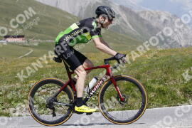 Foto #3425263 | 11-07-2023 12:49 | Passo Dello Stelvio - die Spitze BICYCLES