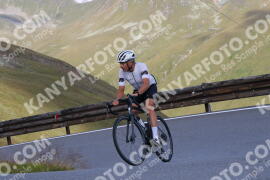 Photo #3931394 | 18-08-2023 09:49 | Passo Dello Stelvio - Peak BICYCLES