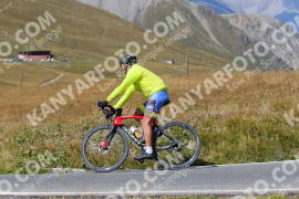 Photo #2740960 | 25-08-2022 14:42 | Passo Dello Stelvio - Peak BICYCLES