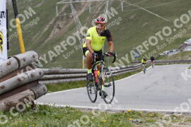 Foto #3264462 | 28-06-2023 11:45 | Passo Dello Stelvio - die Spitze BICYCLES