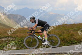 Foto #3895687 | 15-08-2023 13:18 | Passo Dello Stelvio - die Spitze BICYCLES