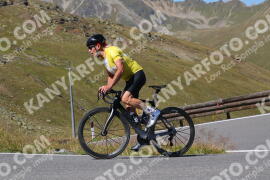 Photo #3959040 | 19-08-2023 11:22 | Passo Dello Stelvio - Peak BICYCLES