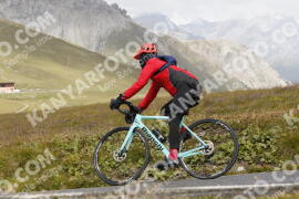Photo #3748404 | 07-08-2023 12:49 | Passo Dello Stelvio - Peak BICYCLES