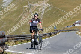 Foto #2735968 | 25-08-2022 10:44 | Passo Dello Stelvio - die Spitze BICYCLES