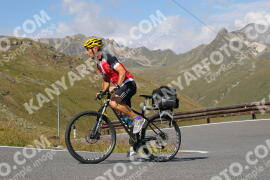 Photo #3894341 | 15-08-2023 10:47 | Passo Dello Stelvio - Peak BICYCLES