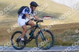 Foto #2751527 | 26-08-2022 11:22 | Passo Dello Stelvio - die Spitze BICYCLES