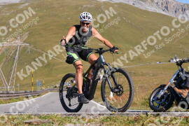 Photo #3979815 | 20-08-2023 09:38 | Passo Dello Stelvio - Peak BICYCLES