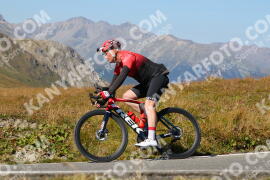 Photo #4165125 | 05-09-2023 15:01 | Passo Dello Stelvio - Peak BICYCLES
