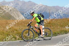 Foto #2729308 | 24-08-2022 12:24 | Passo Dello Stelvio - die Spitze BICYCLES