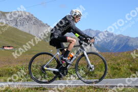 Foto #3807466 | 11-08-2023 10:32 | Passo Dello Stelvio - die Spitze BICYCLES
