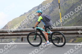 Photo #2678132 | 17-08-2022 11:12 | Passo Dello Stelvio - Peak BICYCLES
