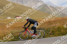 Foto #2677683 | 17-08-2022 10:21 | Passo Dello Stelvio - die Spitze BICYCLES