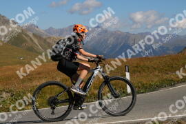 Photo #2665590 | 16-08-2022 10:48 | Passo Dello Stelvio - Peak BICYCLES