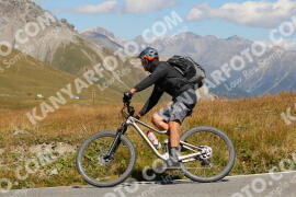 Photo #2669310 | 16-08-2022 12:25 | Passo Dello Stelvio - Peak BICYCLES