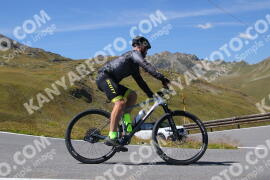 Photo #3963751 | 19-08-2023 12:46 | Passo Dello Stelvio - Peak BICYCLES