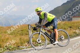 Foto #4073773 | 26-08-2023 10:38 | Passo Dello Stelvio - die Spitze BICYCLES