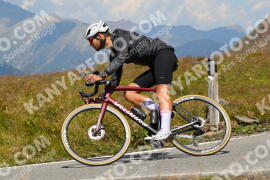 Foto #3914199 | 16-08-2023 13:26 | Passo Dello Stelvio - die Spitze BICYCLES