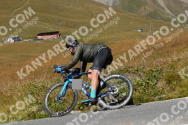 Photo #2699967 | 21-08-2022 13:46 | Passo Dello Stelvio - Peak BICYCLES