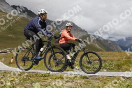 Foto #3722911 | 05-08-2023 13:09 | Passo Dello Stelvio - die Spitze BICYCLES