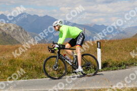 Photo #2673029 | 16-08-2022 15:02 | Passo Dello Stelvio - Peak BICYCLES