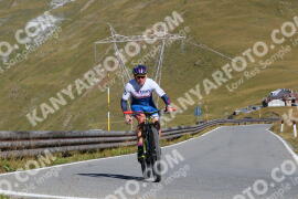 Photo #2696411 | 21-08-2022 09:45 | Passo Dello Stelvio - Peak BICYCLES