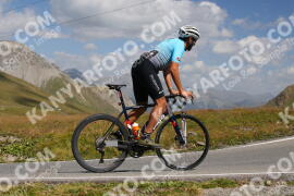 Photo #4034658 | 23-08-2023 11:35 | Passo Dello Stelvio - Peak BICYCLES