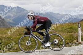 Foto #3649265 | 30-07-2023 11:34 | Passo Dello Stelvio - die Spitze BICYCLES