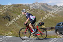 Foto #3894308 | 15-08-2023 10:37 | Passo Dello Stelvio - die Spitze BICYCLES