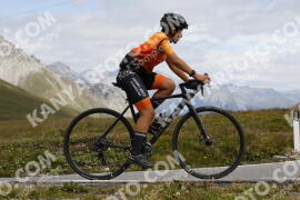 Photo #3695150 | 02-08-2023 11:31 | Passo Dello Stelvio - Peak BICYCLES