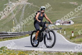 Photo #3524813 | 18-07-2023 10:32 | Passo Dello Stelvio - Peak BICYCLES