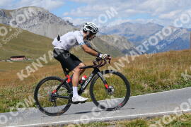 Photo #2671765 | 16-08-2022 13:43 | Passo Dello Stelvio - Peak BICYCLES
