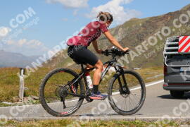 Foto #3985193 | 20-08-2023 14:09 | Passo Dello Stelvio - die Spitze BICYCLES
