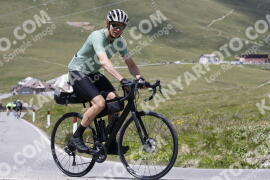 Foto #3381392 | 08-07-2023 14:18 | Passo Dello Stelvio - die Spitze BICYCLES