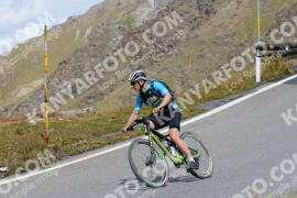 Foto #2766883 | 28-08-2022 13:49 | Passo Dello Stelvio - die Spitze BICYCLES