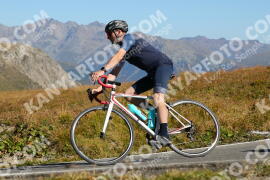 Photo #4173589 | 06-09-2023 10:32 | Passo Dello Stelvio - Peak BICYCLES