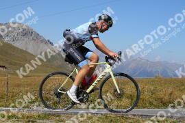 Photo #4231162 | 10-09-2023 14:28 | Passo Dello Stelvio - Peak BICYCLES