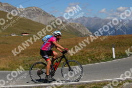 Photo #2667542 | 16-08-2022 11:45 | Passo Dello Stelvio - Peak BICYCLES