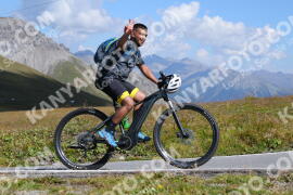 Photo #3911131 | 16-08-2023 11:12 | Passo Dello Stelvio - Peak BICYCLES
