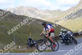 Photo #3931555 | 18-08-2023 10:14 | Passo Dello Stelvio - Peak BICYCLES